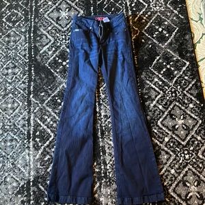 Lyndon Cinch jeans